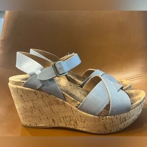 Kirk-Ease Women’s Blue Wedge Sandal Size 7